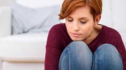 Послеродовая депрессия – симптомы и лечение